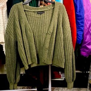 Love Ellie Olive Green Button Up Knit Cropped soft sweater worn once